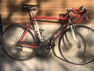 56cm Steal Performace Road Bike