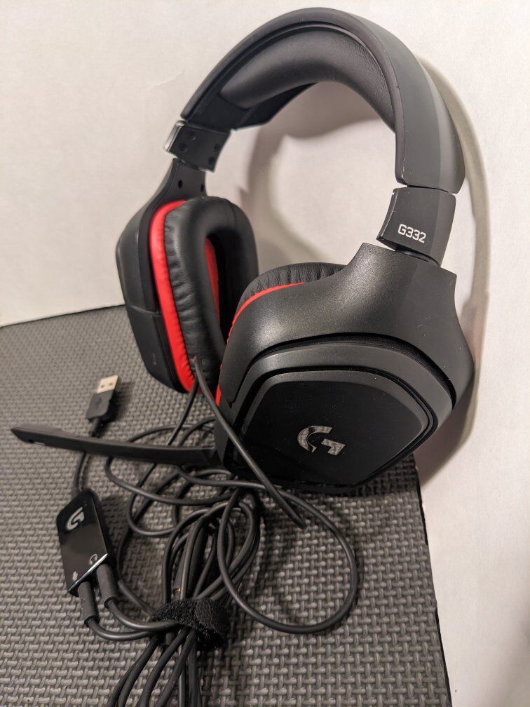 Logitech G332 headset