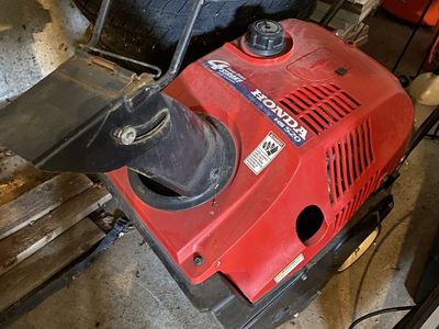 Honda 520 Snowblower