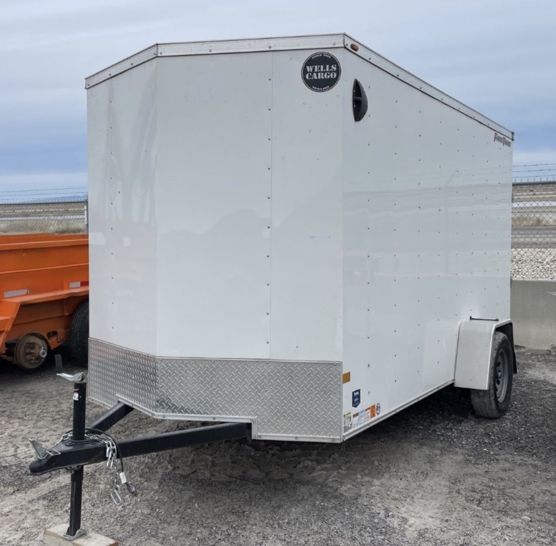 2025 Wells Cargo 13 ft S/A Enclosed Trailer