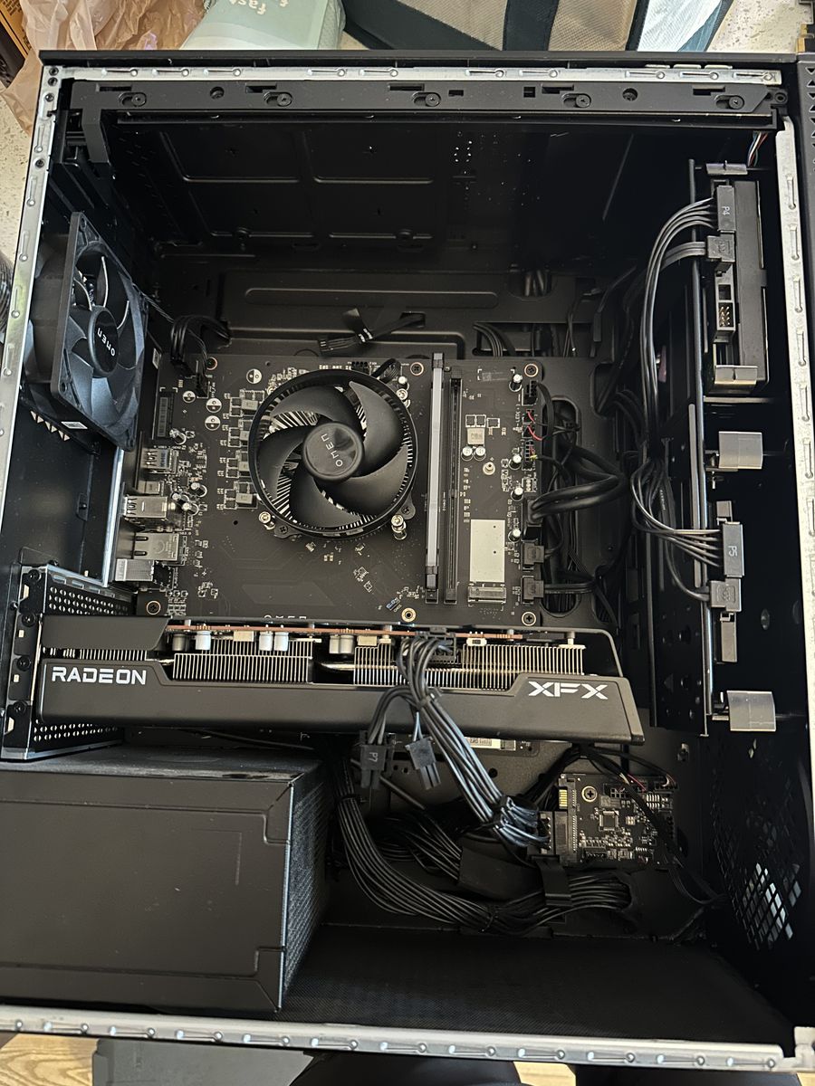 Main image 2