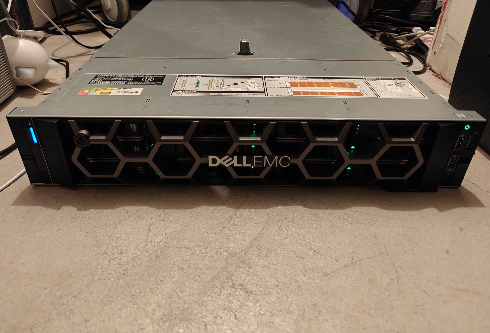Dell PowerEdge R740xd 2x Xeon Platinum 8173M 672GB 96TB 100GbE iDRAC9 Enterprise