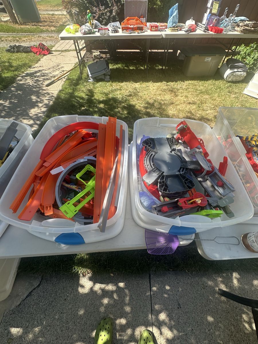 Large Hot Wheels Track Builder Lot - Assorted Pieces for Custom Setups