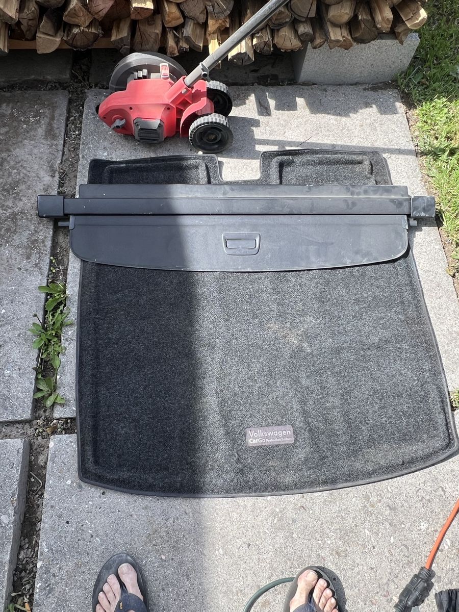 Vw alltrack cargo PLUS liner/cover