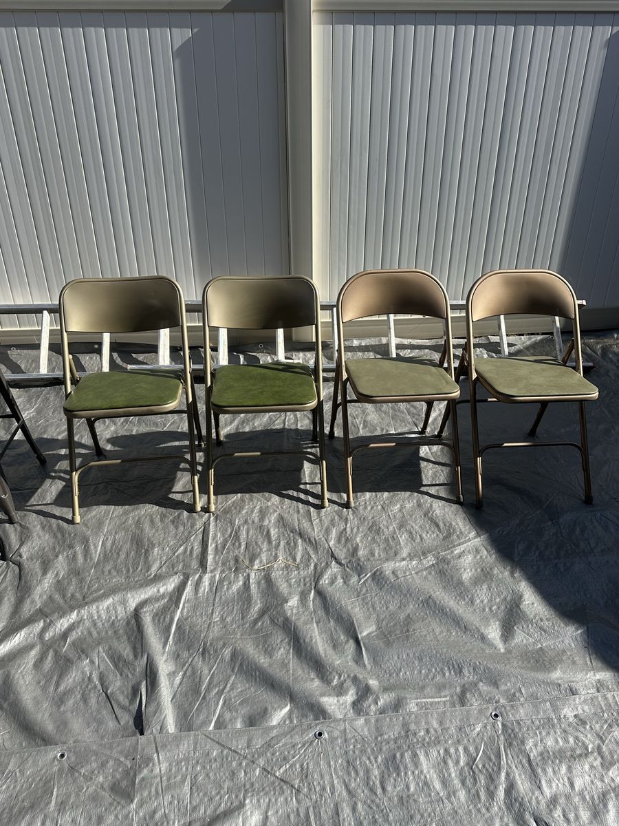 Folding Chairs  4 Steel 2 Wood