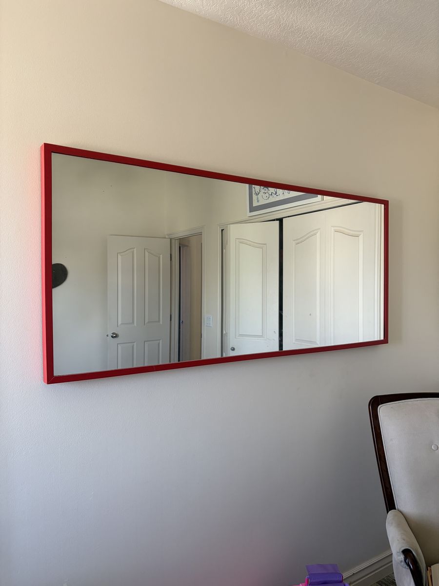 Horizontal Mirror