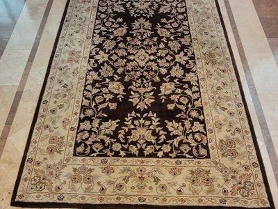 Large Area Rug - Dark Brown & Beige Floral Design (5'x8')
