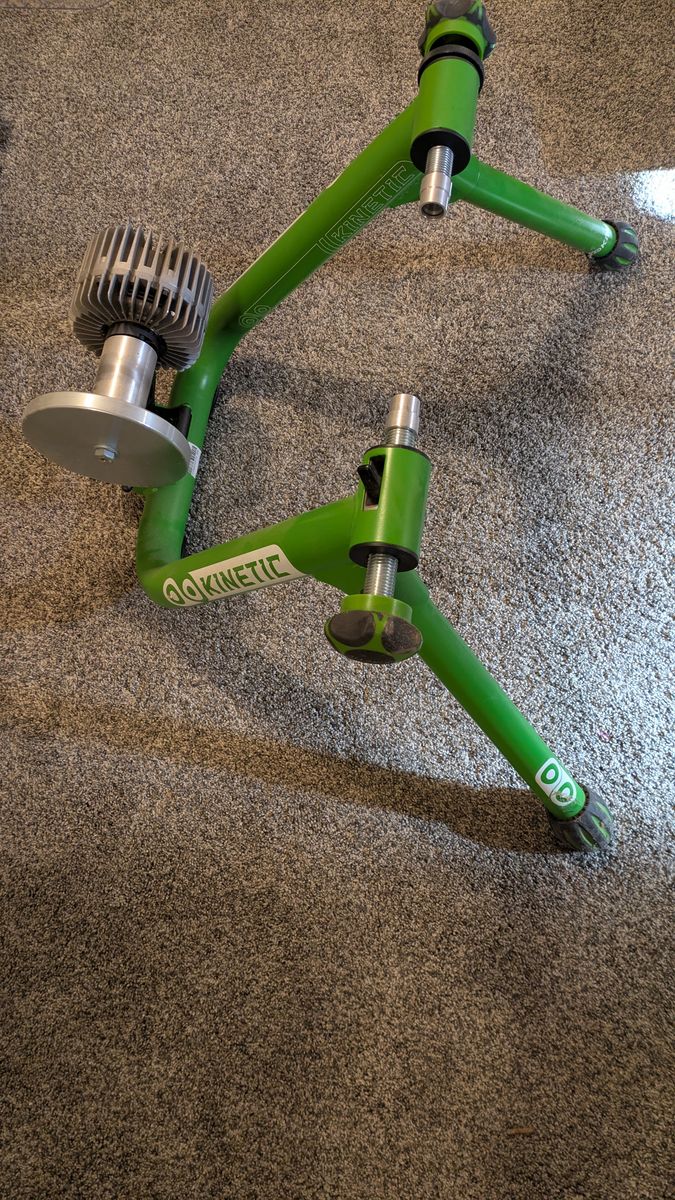 kinetic bike trainer