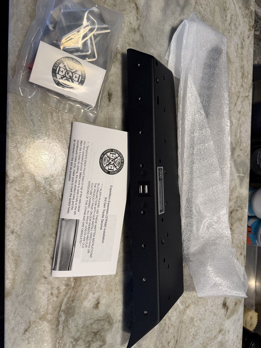 Expedition Essentials 3TPAM Dash Mount for 3rd Gen Toyota Tacoma