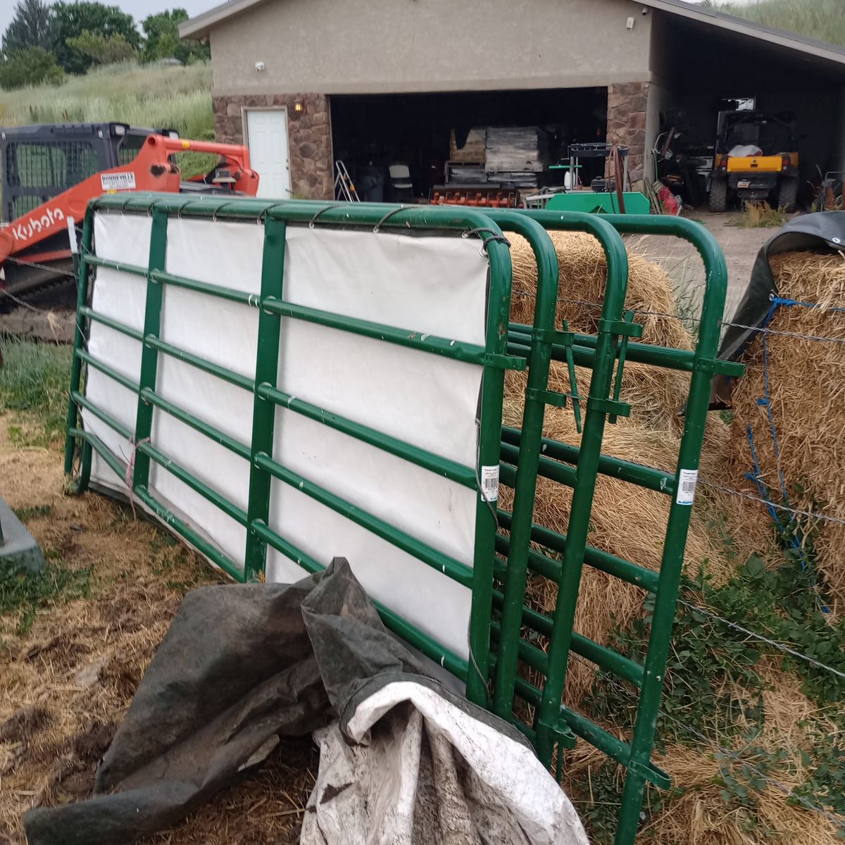 Five 12' Tartar Panels