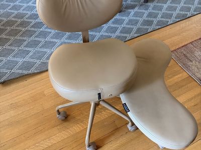Pipersong Meditation Desk Chair
