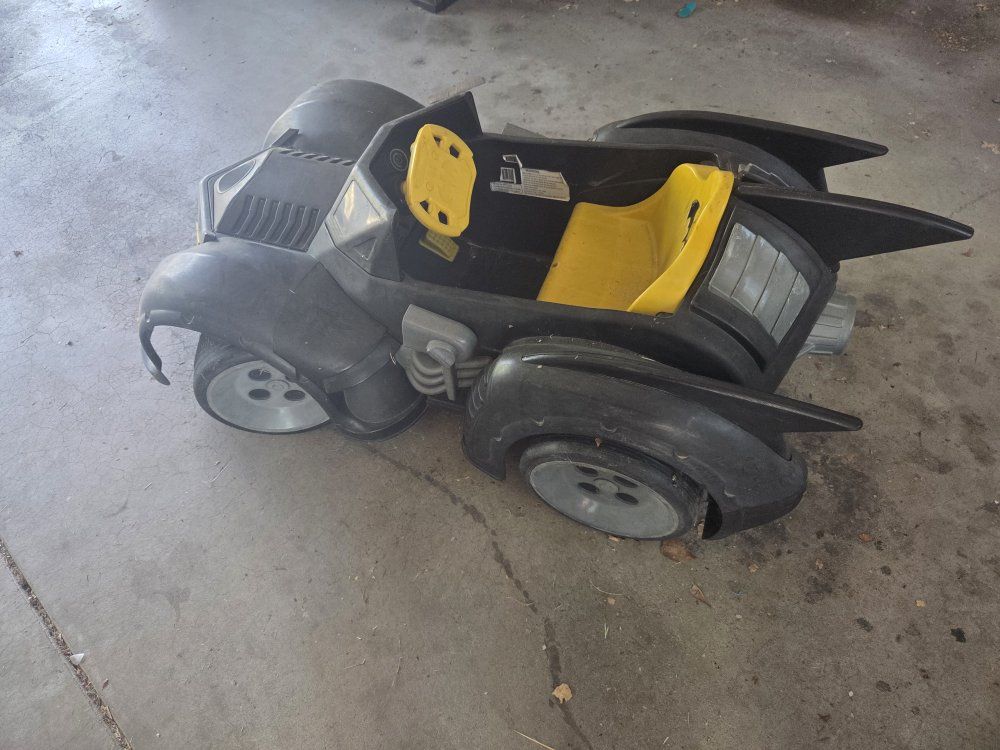 Power Wheels Batman Batmobile Ride-On Toy Car