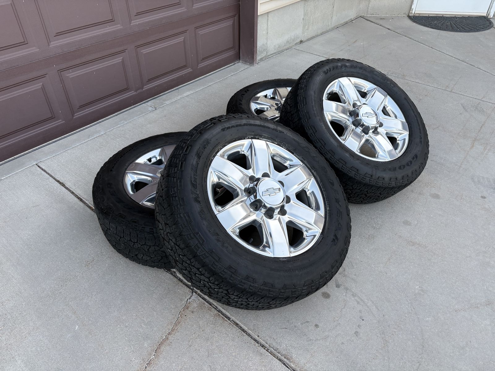 Silverado Stocks 8x180