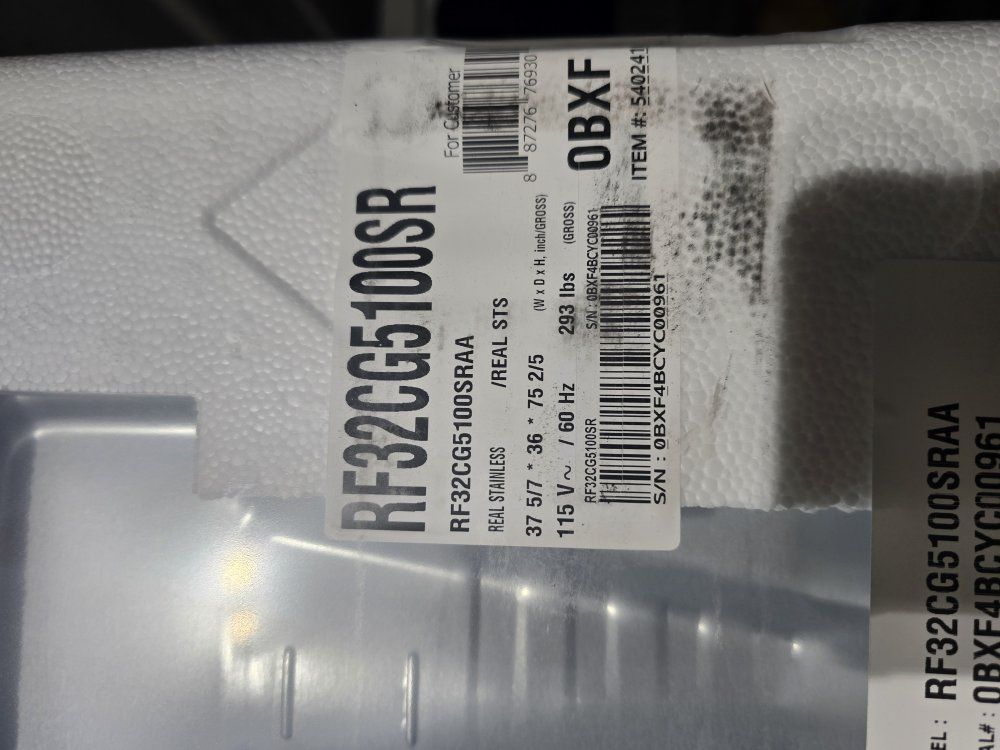 Samsung 32 cf French door refrigerator