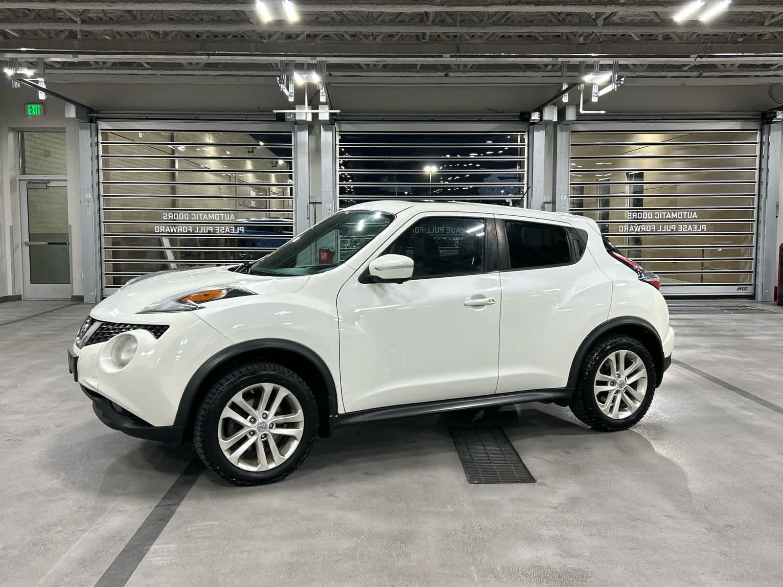 2016 NISSAN JUKE SL