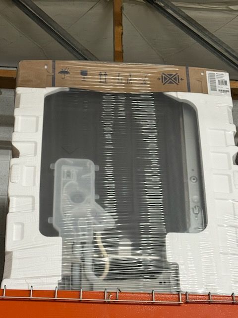 Thermador Emerald DWHD640EFP  Dishwasher-New in Box