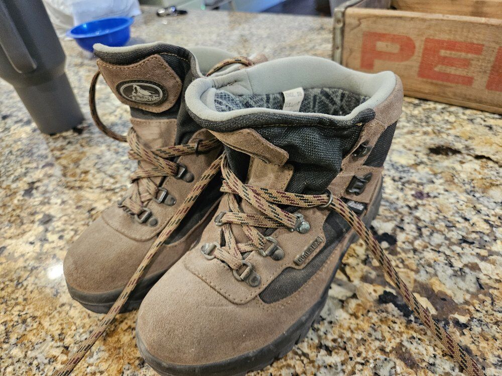 Raichle Women’s 7 Gore-Tex Hiking Boots