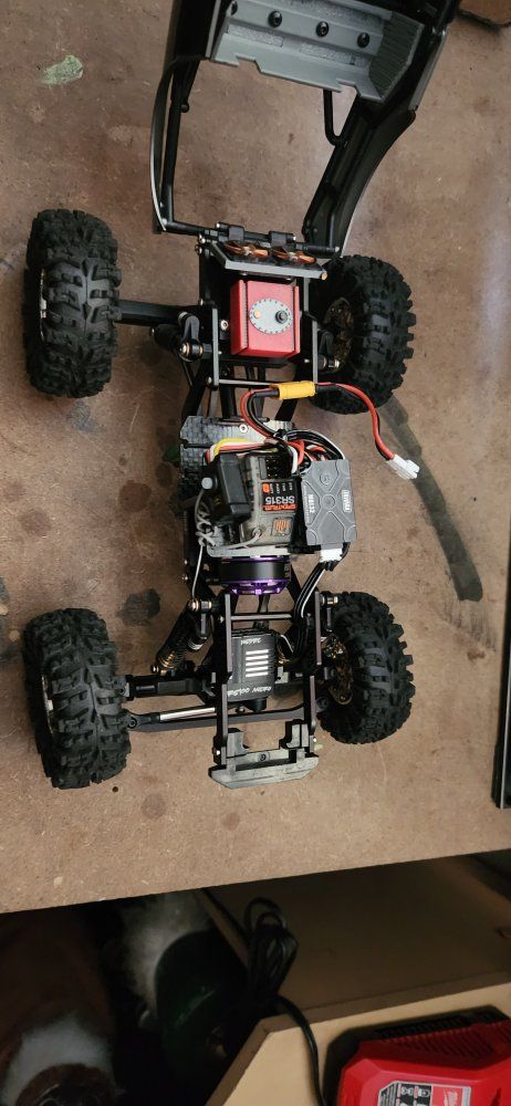 Main image 4