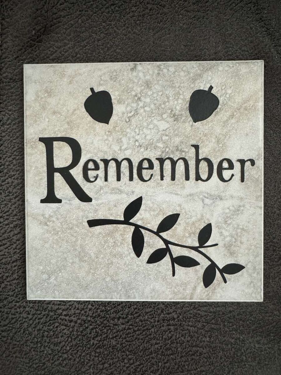 Decorative Porcelain Tile “Remember”