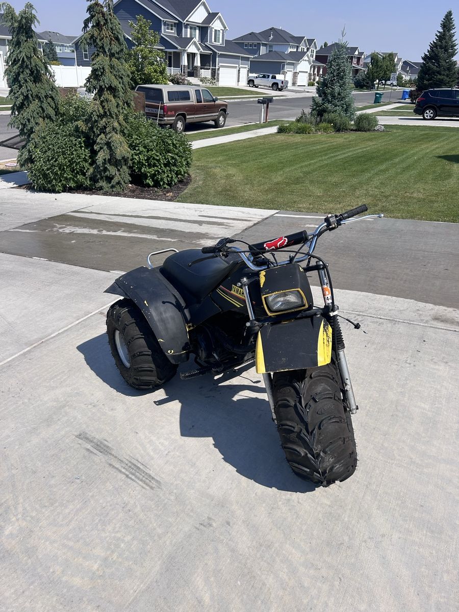 Trading Yamaha trimoto 3 wheeler