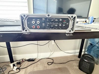 Kicker 46CXA3604 CXA3604-4x90-Watt 4-Channel Full-Range Amp