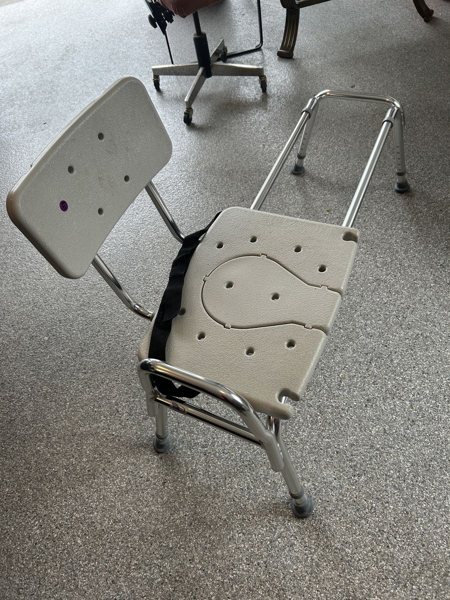 Transfer shower chair