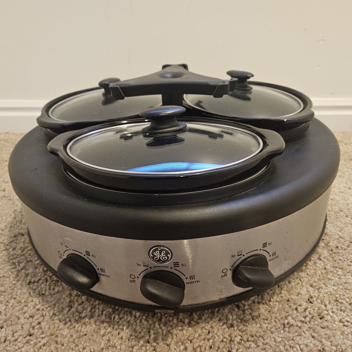 Triple 1.5 Quart Round Slow Cooker