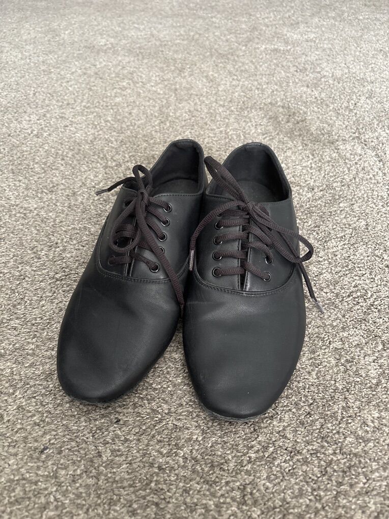 Mens/ Teen Black Dance Shoes Size 12.5