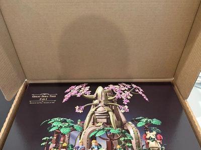 Brand New Sealed LEGO The Legend of Zelda Deku Tree 77092