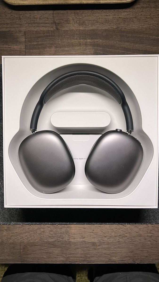 Apple AirPods Max