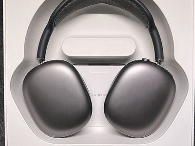Apple AirPods Max