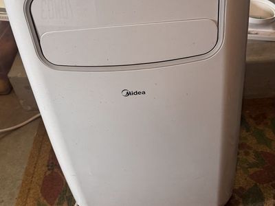 Midea Portable Air Conditioner Unit - White
