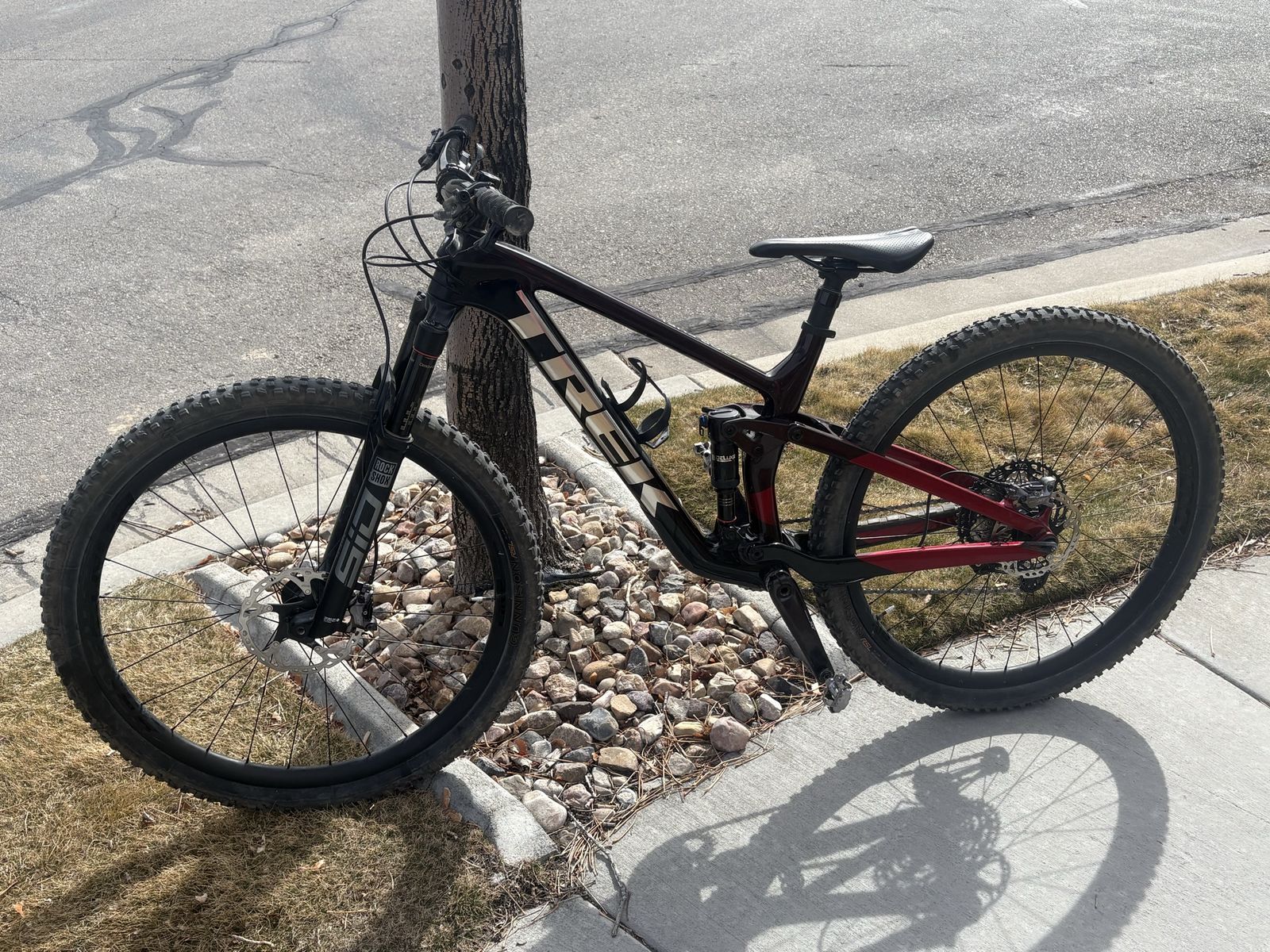 2022 Trek Top Fuel 9.8 XT Project One Bike size M