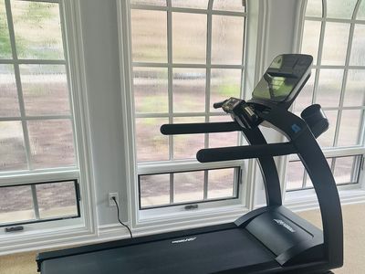 Life Fitness Treadmill