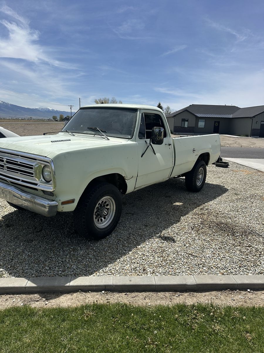 1976 DODGE 3/4 TON