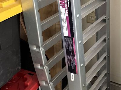 Haul-Master Bi-Fold Arched Hybrid Aluminum Loading Ramp