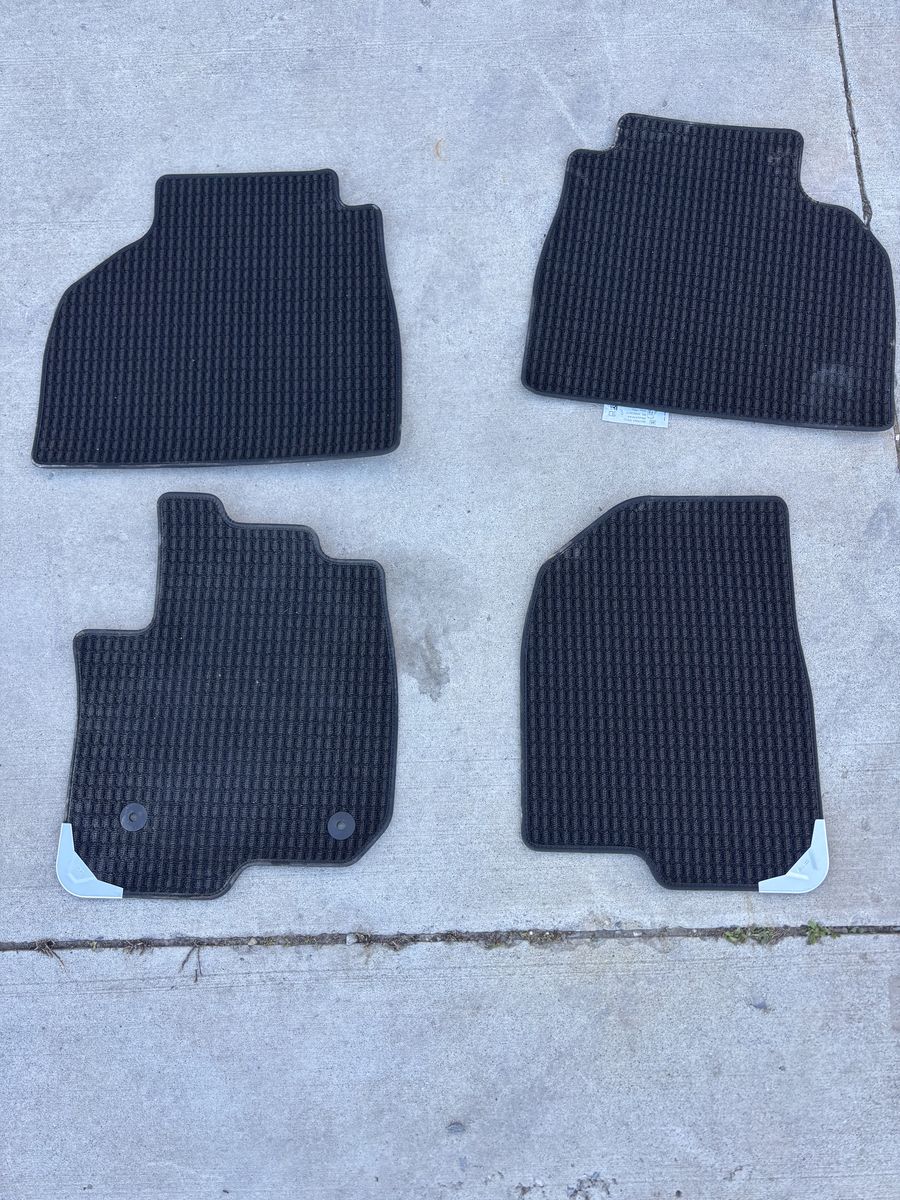2025 GMC Floor Mats