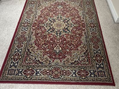 Traditional Persian Style Area Rug – Red/Navy Medallion Pattern