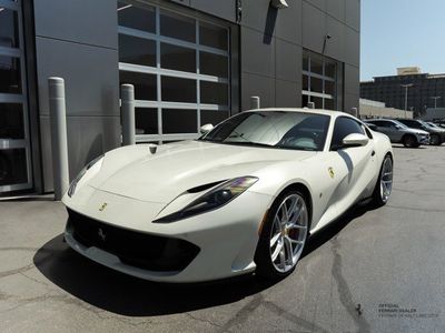 2020 Ferrari 812 Superfast Base