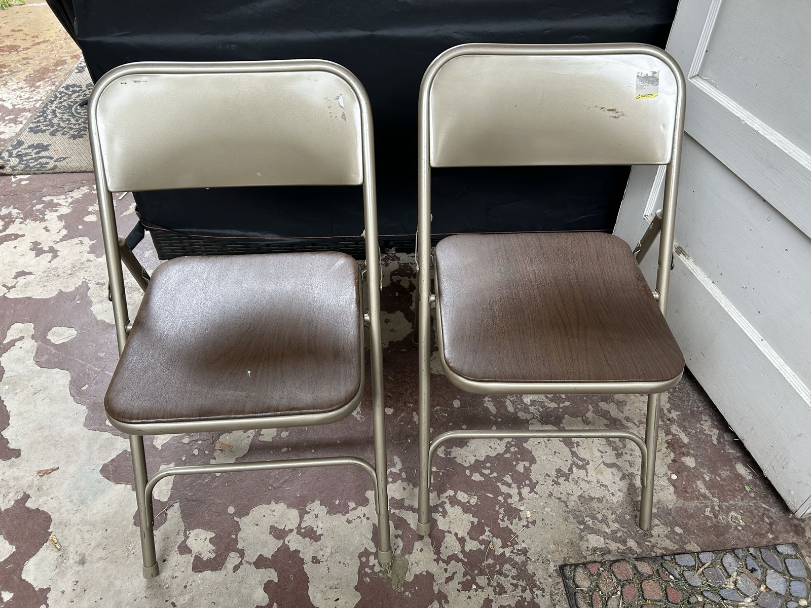 Pair of Folding Chairs