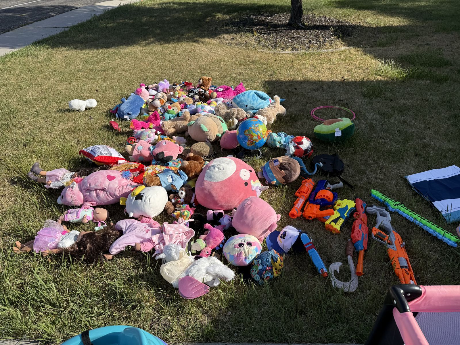 Yard sale!!!!