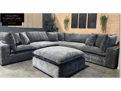 AYDEN & IVY SEREEN MODULAR SECTIONAL WE OFFER DELIVERY