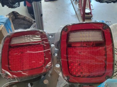 jeep tail lights