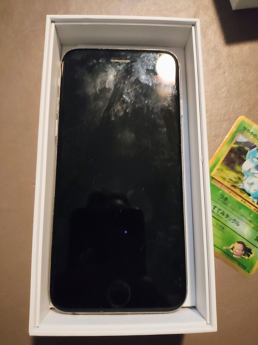iPhone 6 and box