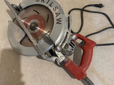 Skilsaw Magnesium Sidewinder Circular Saw - Powerful Corded Electric Tool