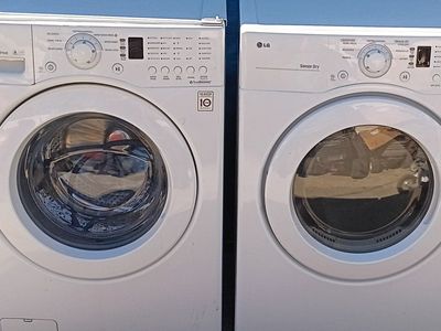LG Front Loader Washer & Dryer Set