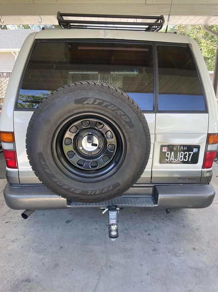 1995 Isuzu Trooper LS