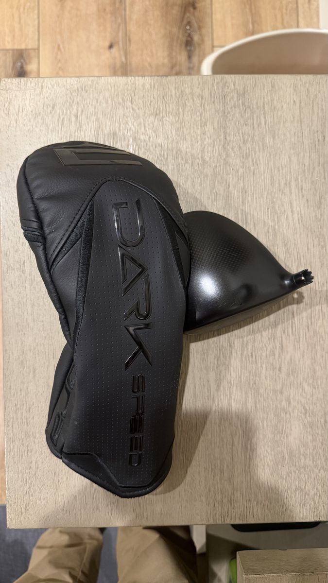 Cobra Darkspeed X driver 9* head only, w/ HC