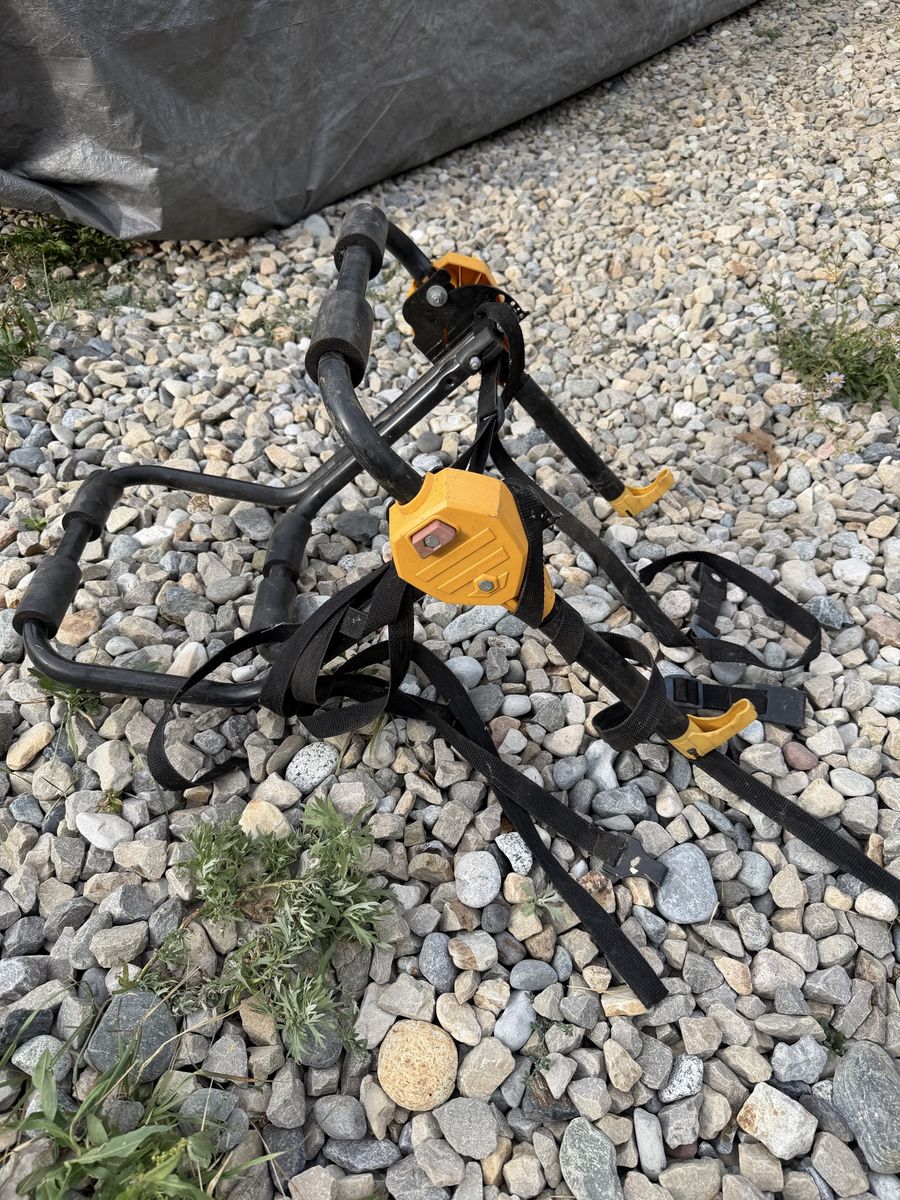Trunk Mount Bicycle Carrier Rack with Straps - Black and Yellow