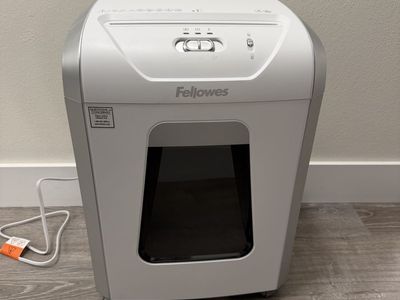 Fellowes Powershred Cross-Cut Paper Shredder